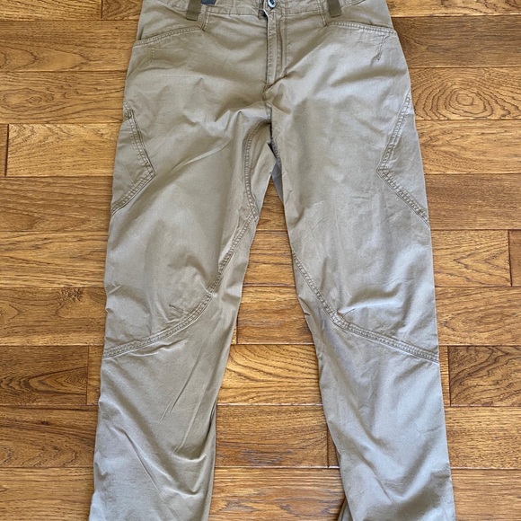 Patagonia Other - Patagonia pants 34/32